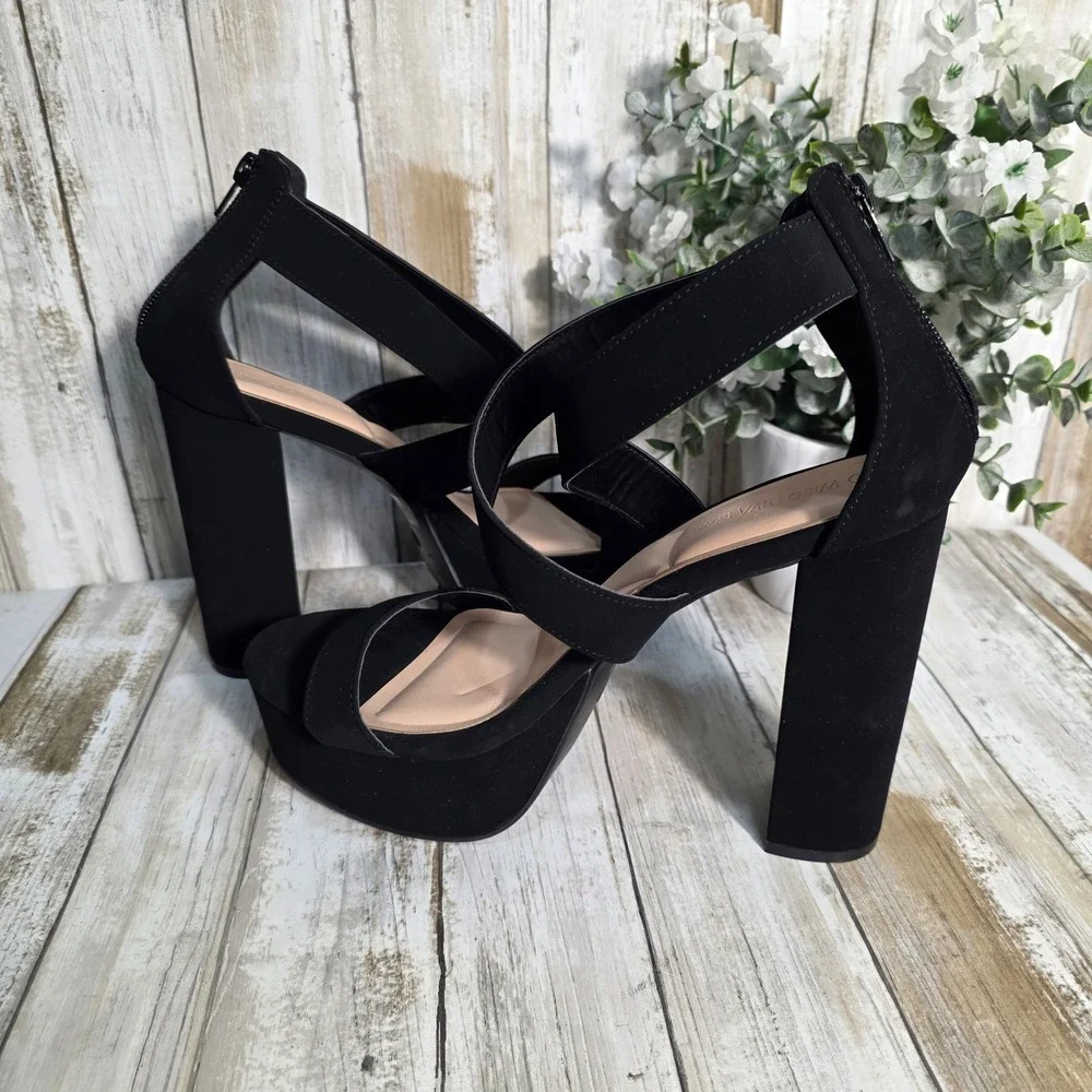 Wild Diva Lounge Black Faux Suede Platform Block Heel Sandals Womens 10 Back Zip